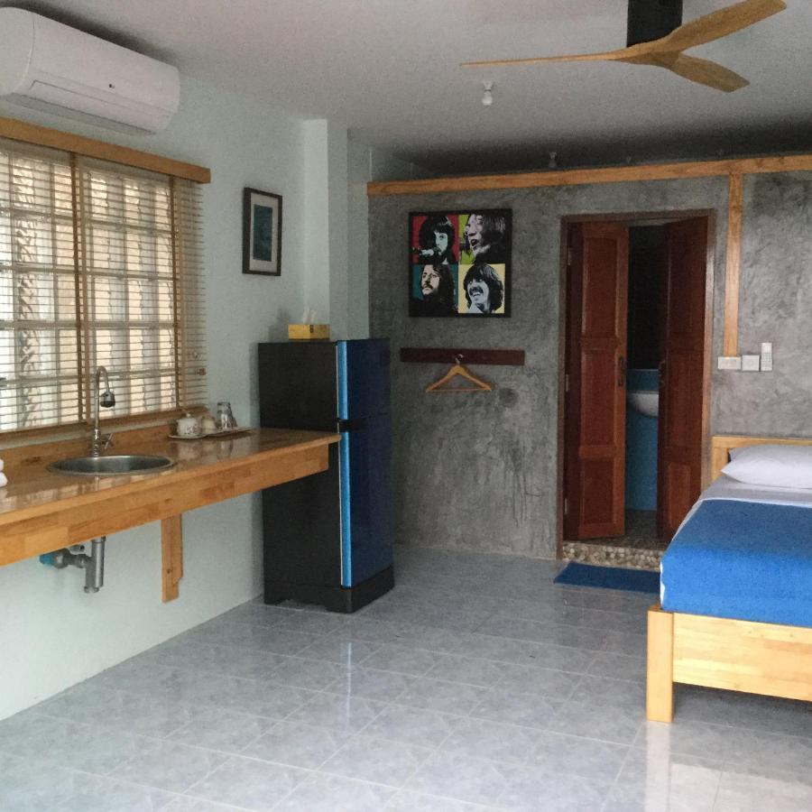 Tea Moon Beach House Thong Sala Exterior photo